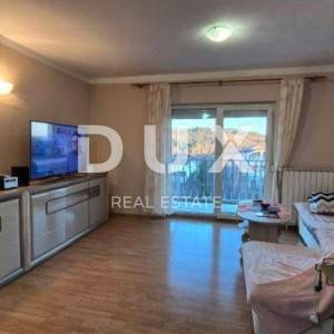RIJEKA, GORNJA DRENOVA – Samostojeća kuća s 2 stana, garažom, starinom i okućnicom 500 m²