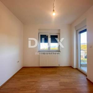 RIJEKA, GORNJI ZAMET - 2S+DB u novijoj gradnji s balkonom