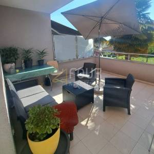 Rijeka, Hosti, 78.57m2, 2s+db, terasa, okućnica 280m2