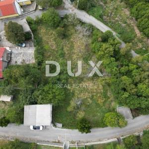 RIJEKA, HRELJIN- dvojna kuća 150m2 s pogledom na more + okoliš 1450m2