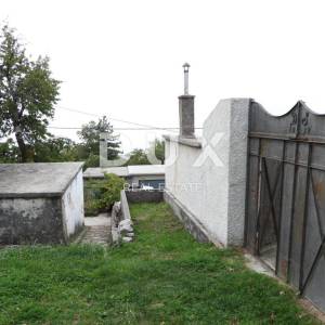 RIJEKA, HRELJIN- dvojna kuća 150m2 s pogledom na more + okoliš 1450m2