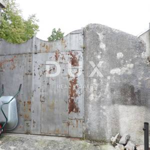 RIJEKA, HRELJIN- dvojna kuća 150m2 s pogledom na more + okoliš 1450m2