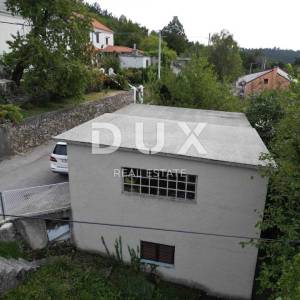 RIJEKA, HRELJIN- dvojna kuća 150m2 s pogledom na more + okoliš 1450m2