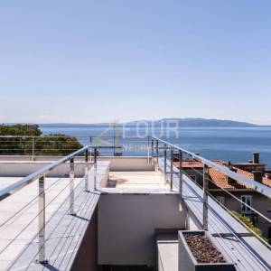 Rijeka, Kantrida, penthouse 3s+db s krovnom terasom, 164.82m2