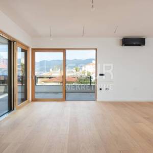 Rijeka, Kantrida, penthouse 3s+db s krovnom terasom, 164.82m2