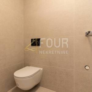 Rijeka, Kantrida, penthouse 3s+db s krovnom terasom, 164.82m2