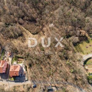 RIJEKA, KASTAV - građevinsko zemljište 2.451 m2 + 1.930 m2 s pogledom na more za stambenu zgradu - stanove / apartmane / obitel...
