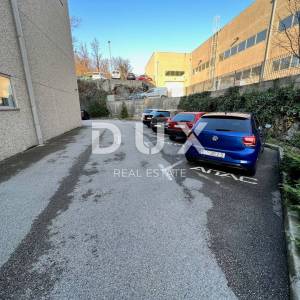 RIJEKA, KASTAV- poslovni prostor / uredski prostor 527 m2, modernije uređen!!!