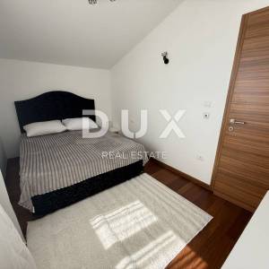 RIJEKA, KOSTRENA - 3S+DB, lođa, novija gradnja, parking, pogled!