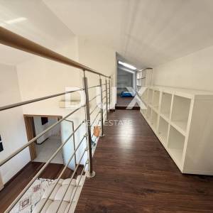 RIJEKA, KOSTRENA - 3S+DB, lođa, novija gradnja, parking, pogled!
