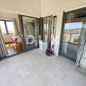 RIJEKA, KOSTRENA - 3S+DB, lođa, novija gradnja, parking, pogled!