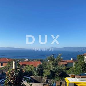 RIJEKA, KOSTRENA - građevinsko zemljište 1.030 m2 s pogledom na more za stambenu zgradu - stanove / apartmane / obiteljsku kuću...