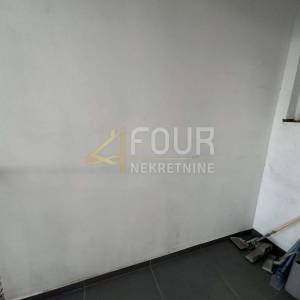 Rijeka, Kozala, 85.71m2, 3s+db, 3 lođe, pogled na more