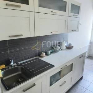 Rijeka, Kozala, 85.71m2, 3s+db, 3 lođe, pogled na more