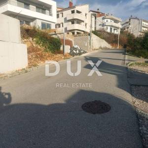 RIJEKA, KOZALA, BRAŠĆINE- građevinsko zemljište 1800m2 s pogledom na more za stambenu zgradu/ villu
