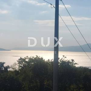 RIJEKA, KOZALA - građevinsko zemljište 1235m2 građevinsko zemljište  s pogledom na more za stambenu zgradu – stanove/obiteljsku...