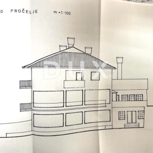 RIJEKA, KOZALA- građevinsko zemljište 1016m2 s pogledom na more s građ. dozvolom za stambenu zgradu–stanove / poslovno-stambenu...