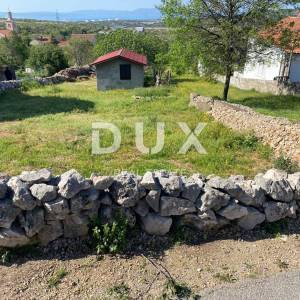 RIJEKA, KRASICA - građevinsko zemljište 1330m2 s pogledom na more za stambenu zgradu - stanove / apartmane / obiteljsku kuću / ...