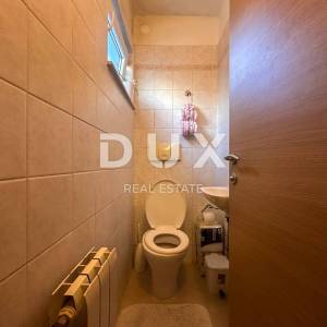 RIJEKA, KRIMEJA - kuća u nizu 4S+DB, parking, okućnica