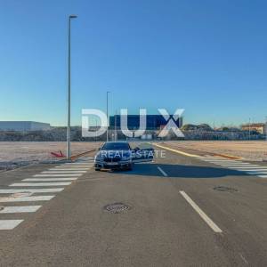 RIJEKA, KUKULJANOVO – Novo – zemljište 2833m2 u središtu industrijske zone, široka mogućnost gradnje