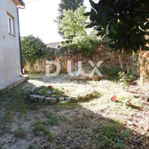 RIJEKA, MARINIĆI, PEHLIN- kuća 250 m2 s pogledom na more + okoliš 600m2