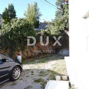 RIJEKA, MARINIĆI, PEHLIN- kuća 250 m2 s pogledom na more + okoliš 600m2