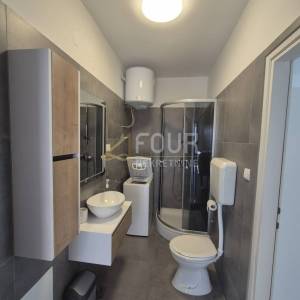Rijeka, Martinkovac, 2skl, 40m2, terasa, okućnica