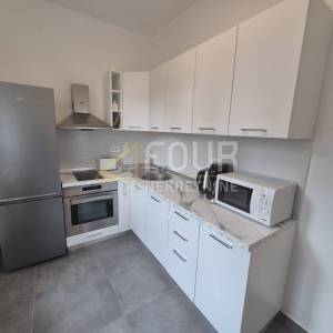 Rijeka, Martinkovac, 2skl, 40m2, terasa, okućnica
