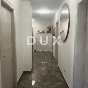 RIJEKA, MARTINKOVAC, 3S+DB, super lokacija, pogled, parking