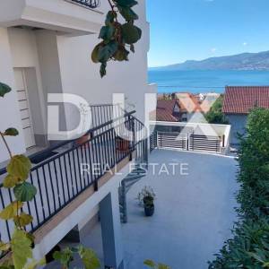 RIJEKA - Martinkovac, kuća, sa fantastičnim pogledom, 422 m2, PRILIKA!