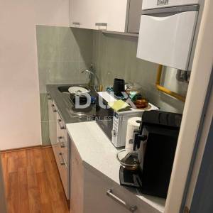 RIJEKA, MLAKA - odličan uredski poslovni prostor