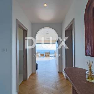 RIJEKA (okolica) - Prekrasna villa s pogledom na more!