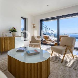 RIJEKA (okolica) - Prekrasna villa s pogledom na more!