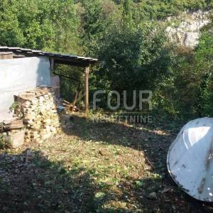 Rijeka, Orehovica, građevinsko zemljište s projektom