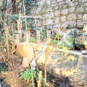 RIJEKA, PEĆINE-2S+DB, blizu centra sa okućnicom 