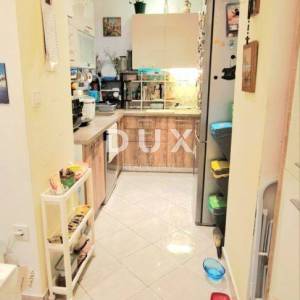 RIJEKA, PEĆINE-2S+DB, blizu centra sa okućnicom 