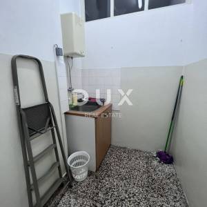 RIJEKA, PEĆINE - Poslovni prostor 144m2 kompletno uređen s  5 zasebnih ureda