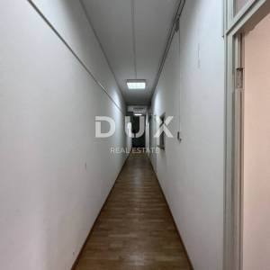 RIJEKA, PEĆINE - Poslovni prostor 144m2 kompletno uređen s  5 zasebnih ureda