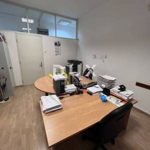 RIJEKA, PEĆINE - Poslovni prostor 144m2 kompletno uređen s  5 zasebnih ureda