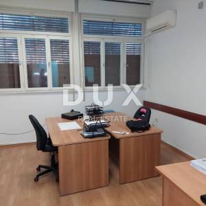 RIJEKA, PEĆINE - Poslovni prostor 144m2 kompletno uređen s  5 zasebnih ureda