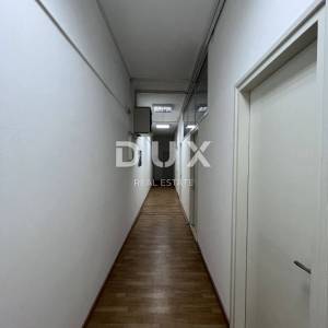 RIJEKA, PEĆINE - Poslovni prostor 144m2 kompletno uređen s  5 zasebnih ureda