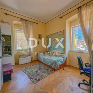 RIJEKA, PEĆINE - PRILIKA gospodski stan 105m2 prvi red do mora