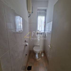 Rijeka, Pehlin, etaža 130m2, 3skl, terasa, okućnica 641m2