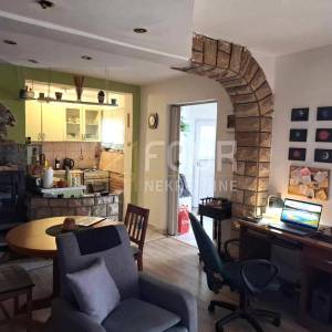 Rijeka, Pehlin, kuća u nizu, 70m2, veranda, pogled na more