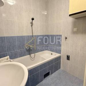 Rijeka, Podmurvice, 53.82m2, 2skl, lođa