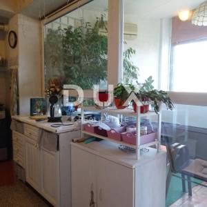 RIJEKA, PODMURVICE- stan 127 m2, mogućnost preinake u dva stana, prilika za investiciju!!!