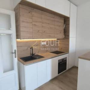 Rijeka, Potok, 125.21m2, u naravi 2 stana, balkon