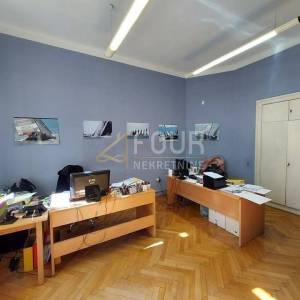 Rijeka, Potok, gospodski stan 145.78 m2!