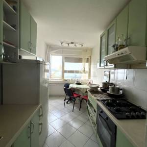 Rijeka, Rastočine, 4skl, 86.14m2, lođa, pogled na more