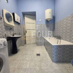Rijeka, širi Centar, 172.32m2, 5s+db